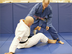 Sitting Half Guard