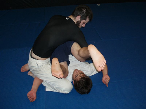 Reverse Omo Plata from Double Underhook guard pass