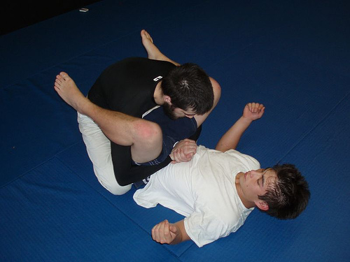 Reverse Omo Plata from Double Underhook guard pass