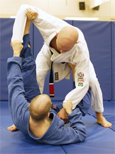 Spider Guard against a standing opponent