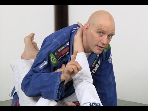 4 Counters to the Cross Collar Grip from Closed Guard in BJJ