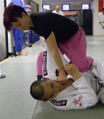 Tips for female grapplers