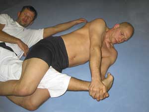 Kneebar: Incorrect Arm Position