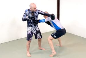 Ritchie-Yip-Punch-to-body