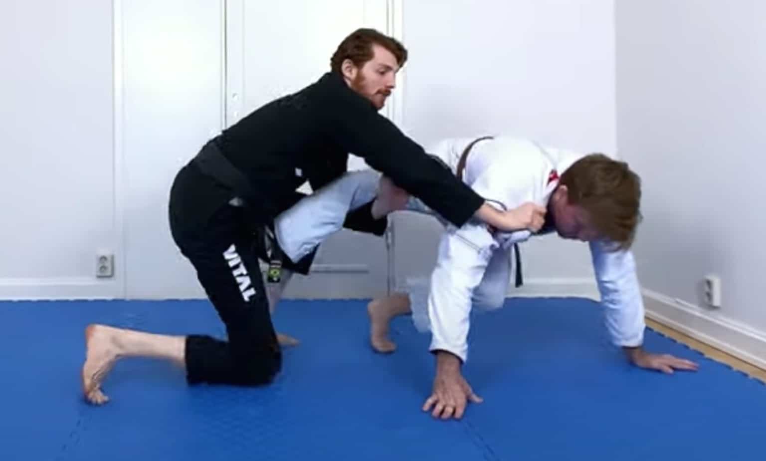 Collar Drag from Open Guard, with Jon Thomas Grapplearts