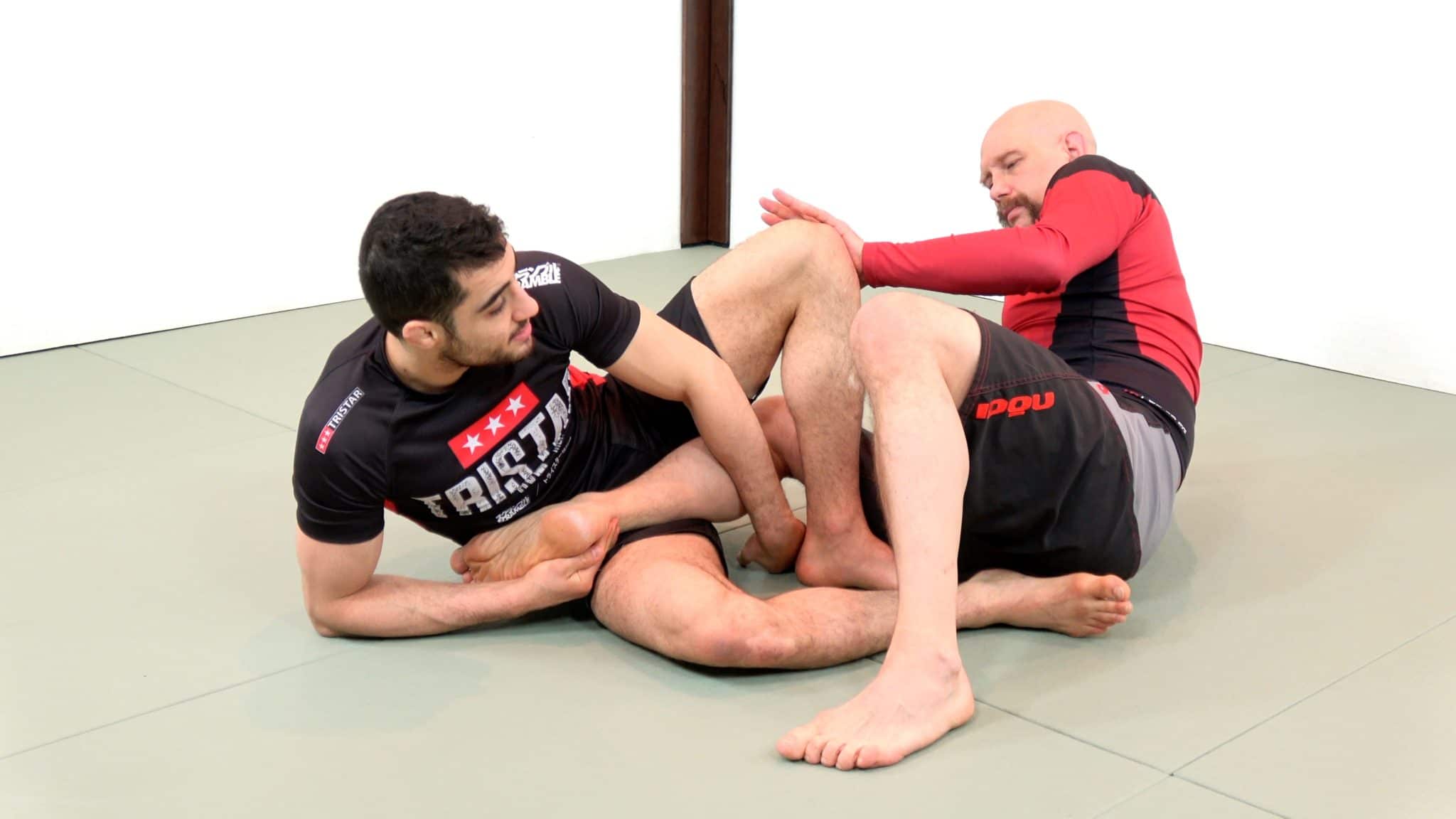 Reaping leg entanglement setting up for a heel hook